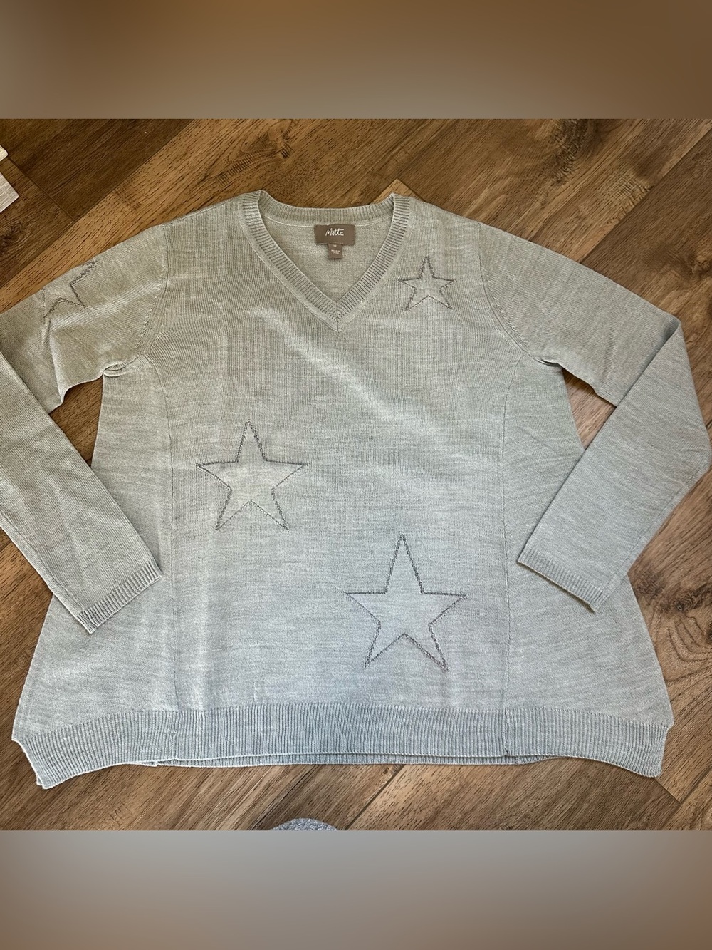 NEW Motto Lightweight Sweater, Stars, Neutral Gray, Metallic, Holiday, M